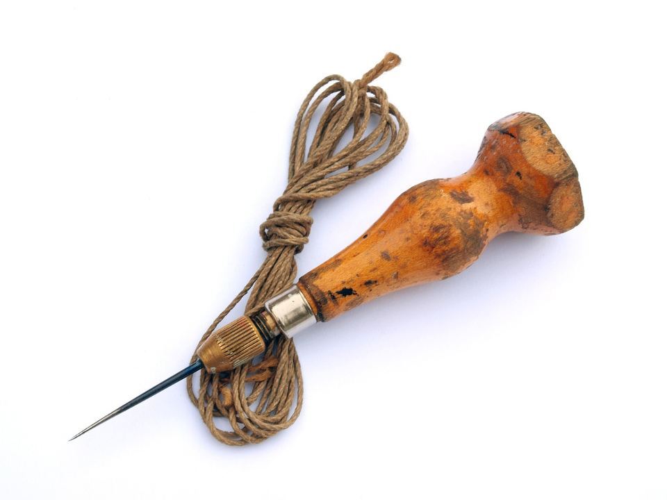awl-710096.jpg